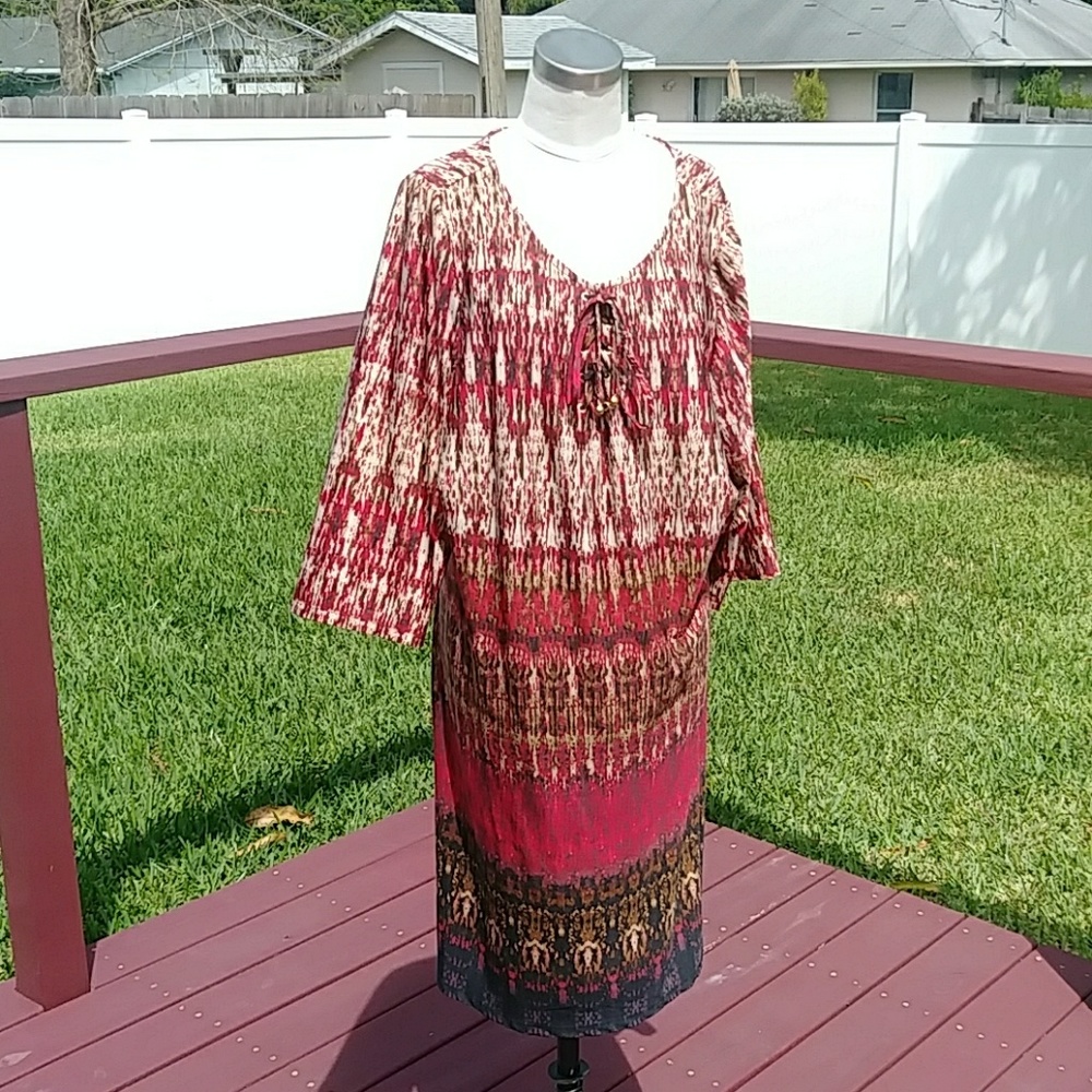 Danillo Boutique Woman pullover Dress.